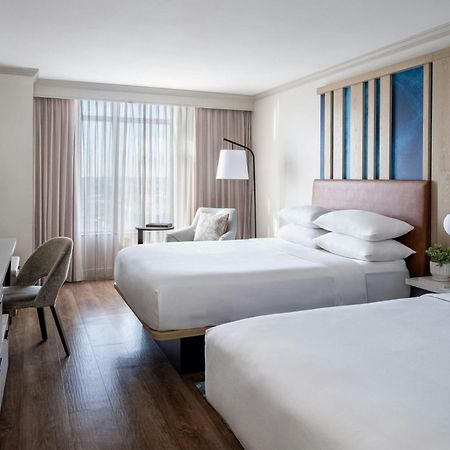 St. Petersburg Marriott Clearwater Hotel Buitenkant foto