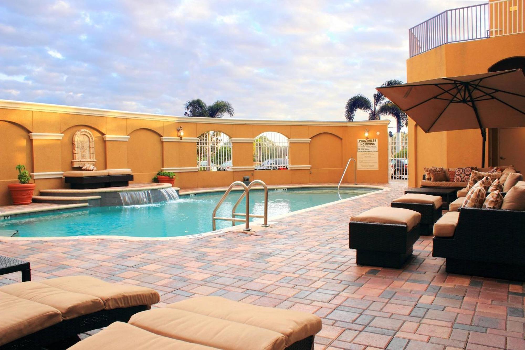 St. Petersburg Marriott Clearwater Hotel Buitenkant foto